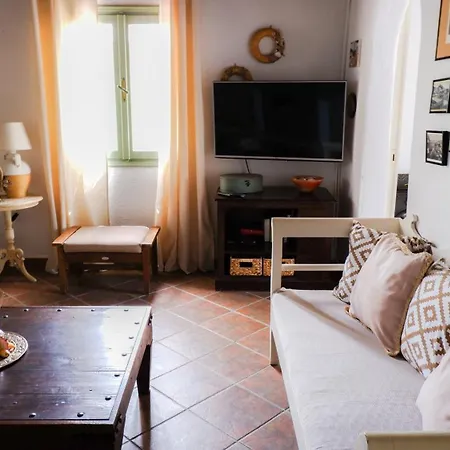 Dom wakacyjny Kaluvi *